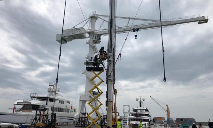 M5 – another far reaching rig inspection and refit for 90 metre mast